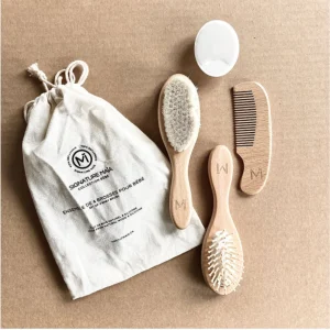 4 brosses pour bébé