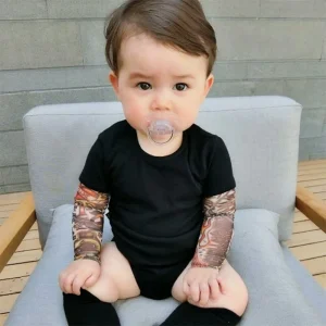Body bébé imprimé à manches tatouées