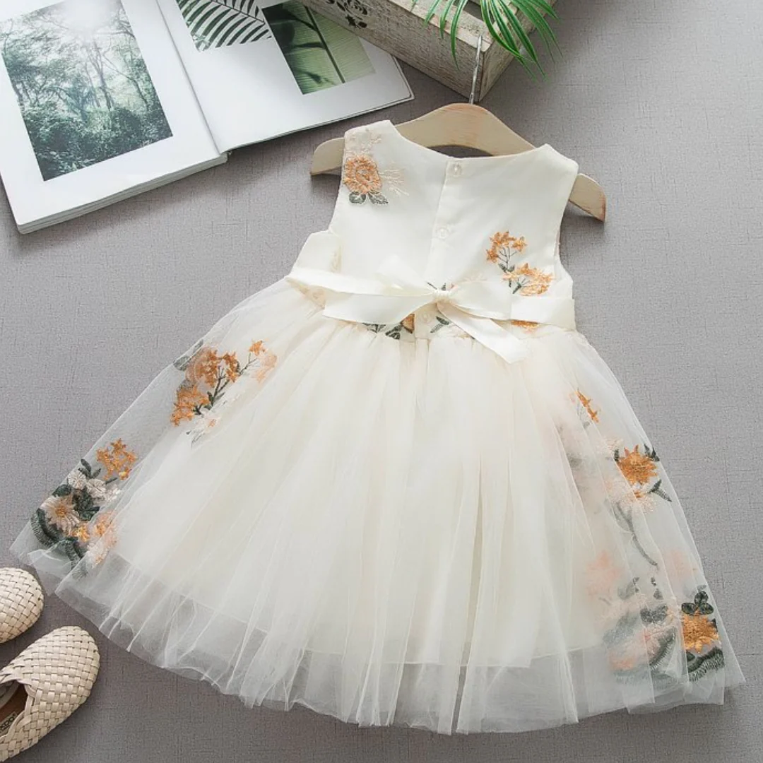 Robe décontractée de princesse sans manches à motif floral brodé – Image 3