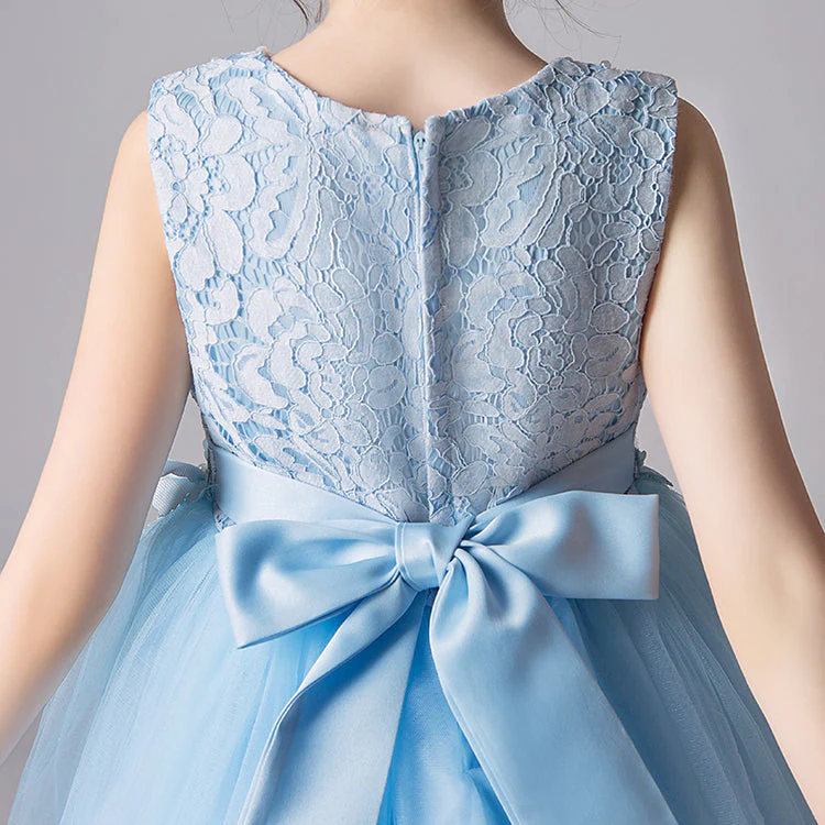 Robe de soirée classique en dentelle florale avec nœud papillon – Image 7