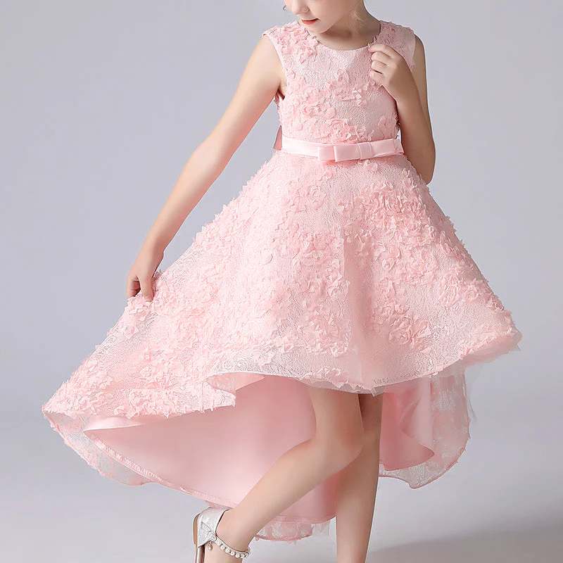 Robe de princesse fleurie en dentelle à dos long – Image 5