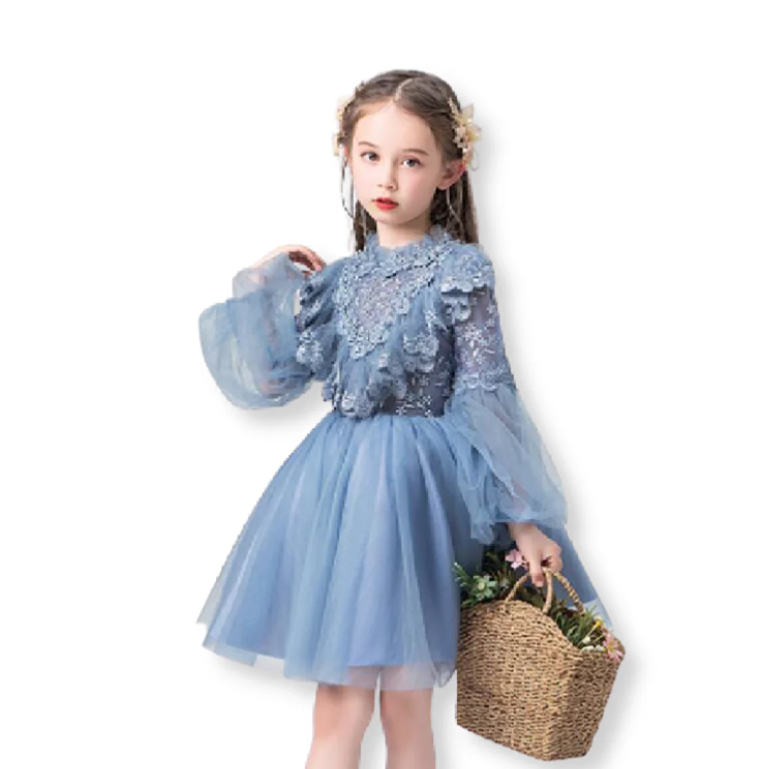 Robe de princesse à manches bouffantes et col cape en dentelle brodée superposée – Image 2