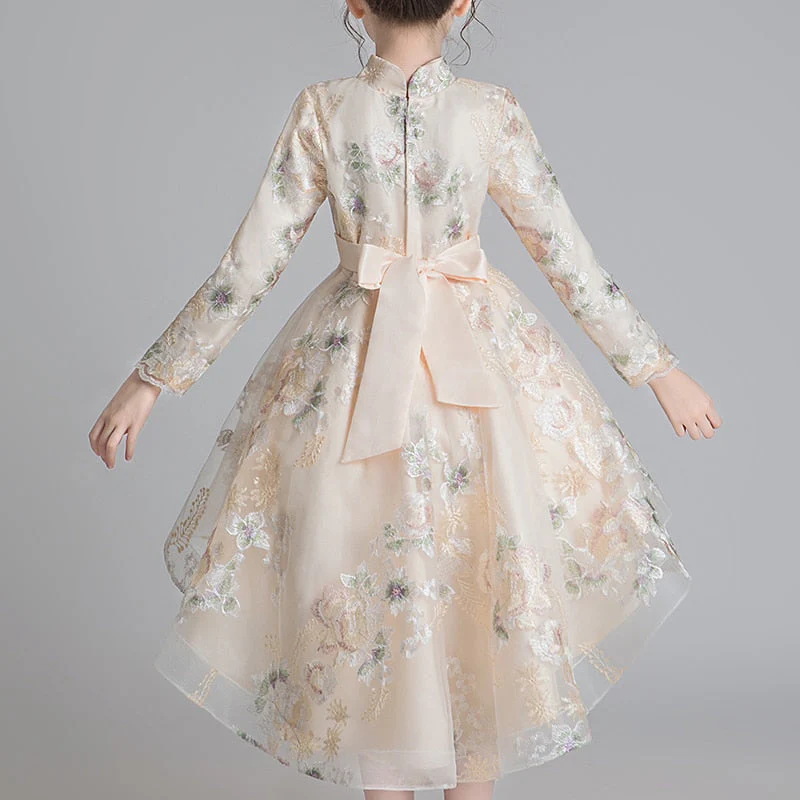 Robe de cocktail princesse brodée – Image 2