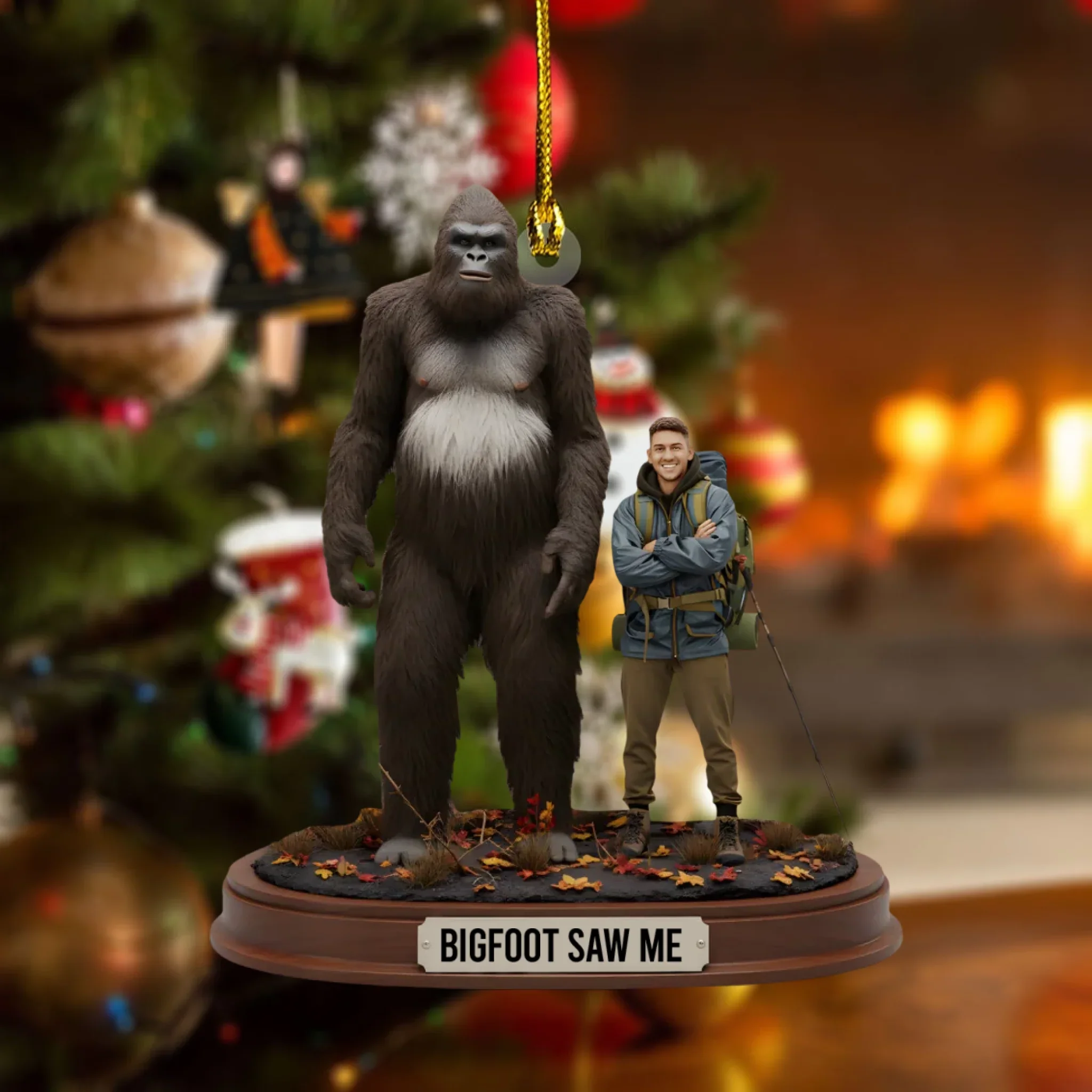 Ornement acrylique personnalisé Bigfoot m’a vu – Cadeau rando personnalisé avec photo | Déco de Noël drôle pour aventuriers & amoureux de la nature – Image 4