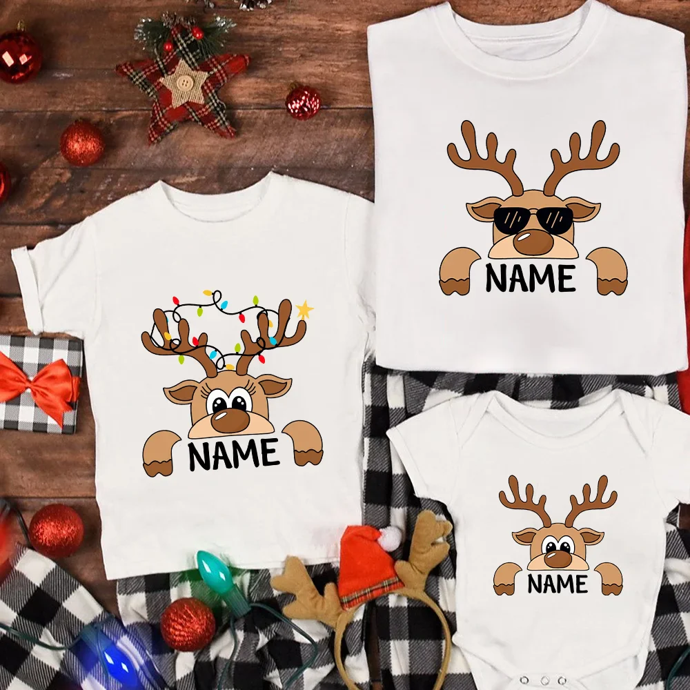 Chemises de Noël personnalisées pour famille avec rennes – Tenues assorties avec nom de famille personnalisé – Maman, Papa, enfants et bébé – Image 5