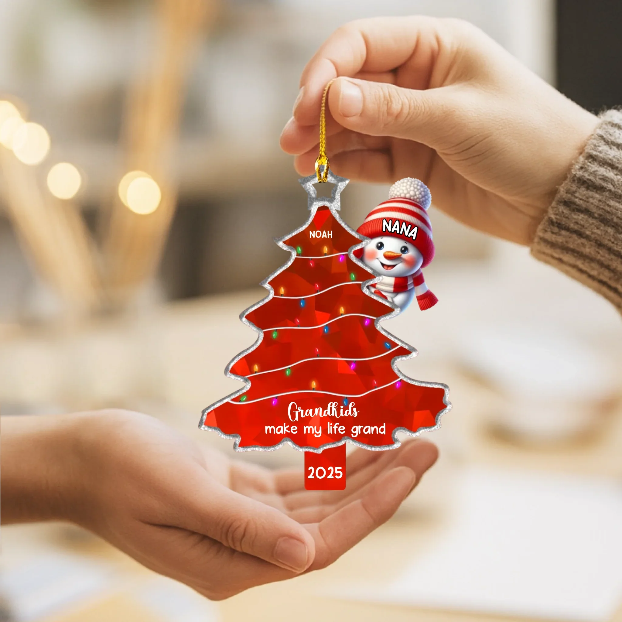 Ornement acrylique personnalisé Mamie & Petits-Enfants – Bonhomme de neige avec prénoms, décoration de sapin de Noël 2025 – Image 7