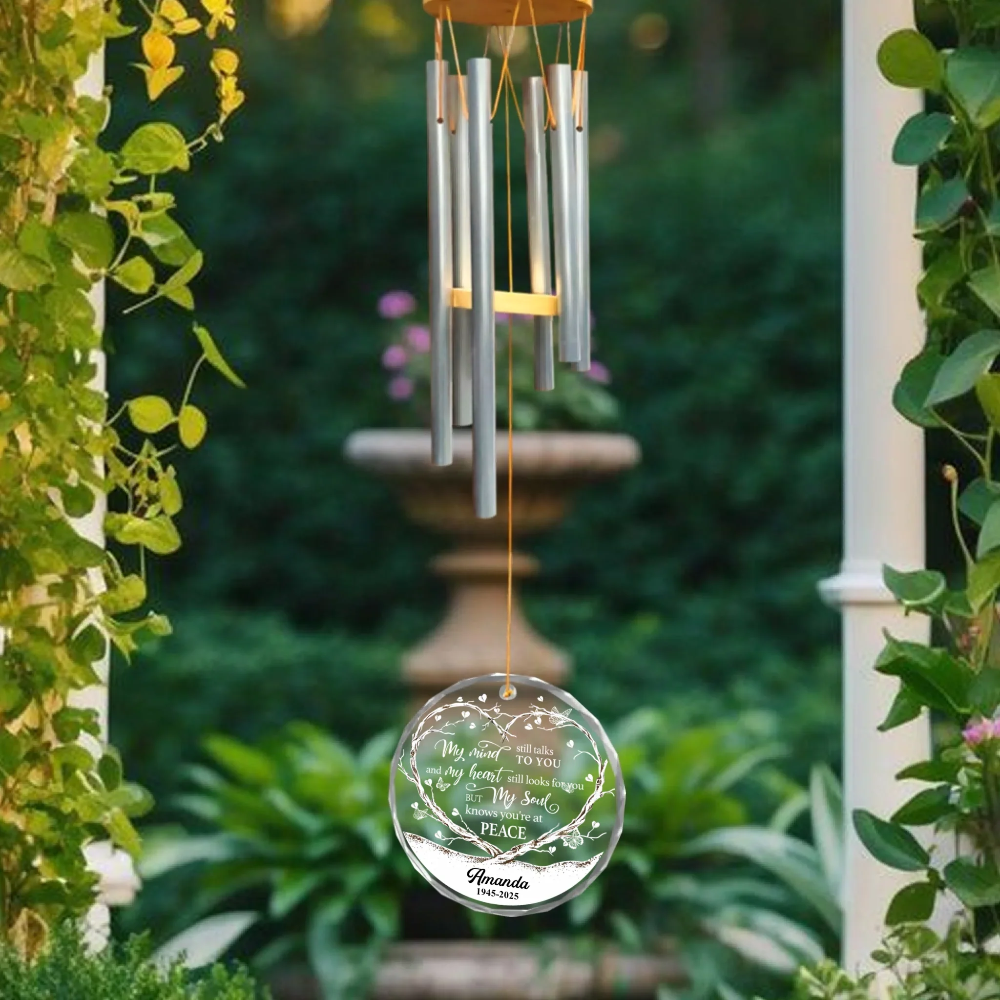 Carillon à vent en verre rond personnalisé en mémoire – Cadeau de sympathie gravé pour la perte d'un être cher | Souvenir personnalisé avec photo/texte & ornement de jardin – Image 5