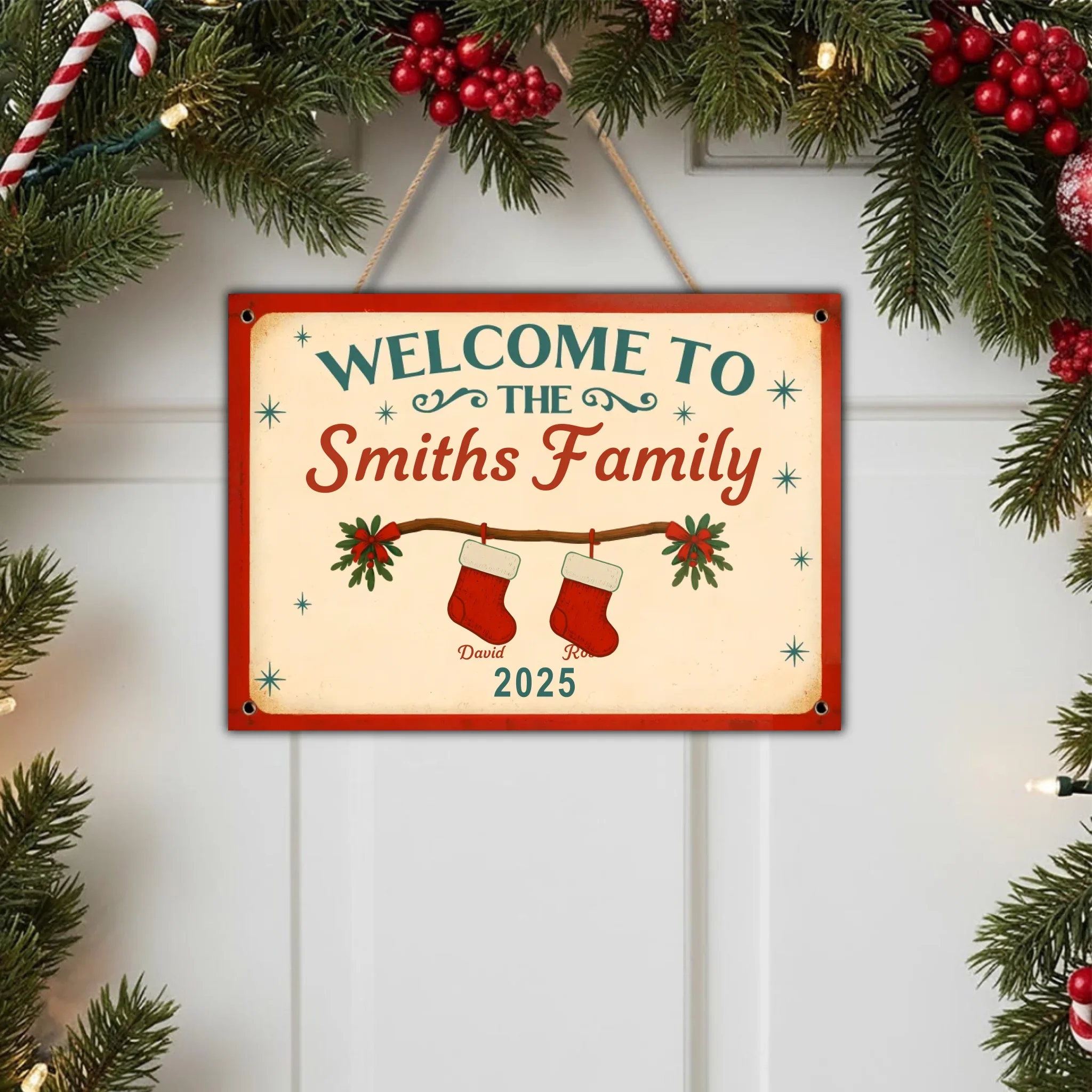 Ornement de Noël rectangulaire en aluminium personnalisé “Bienvenue dans notre famille” – Nom de famille personnalisé, année, nombre de membres et noms individuels (y compris les animaux) | Décoration de maison de vacances et cadeau de Noël – Image 7