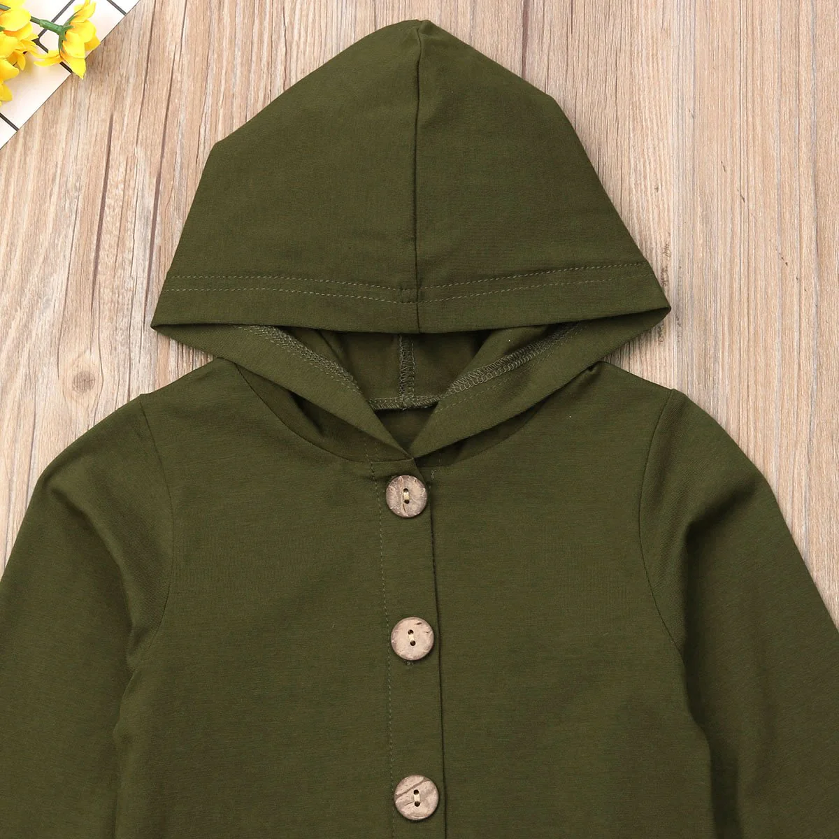 Grenouillère à capuche pour bébé – Image 2