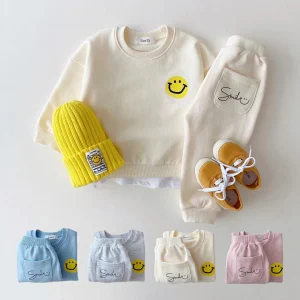 Adorable ensemble de survêtement pour bébé à imprimé smiley