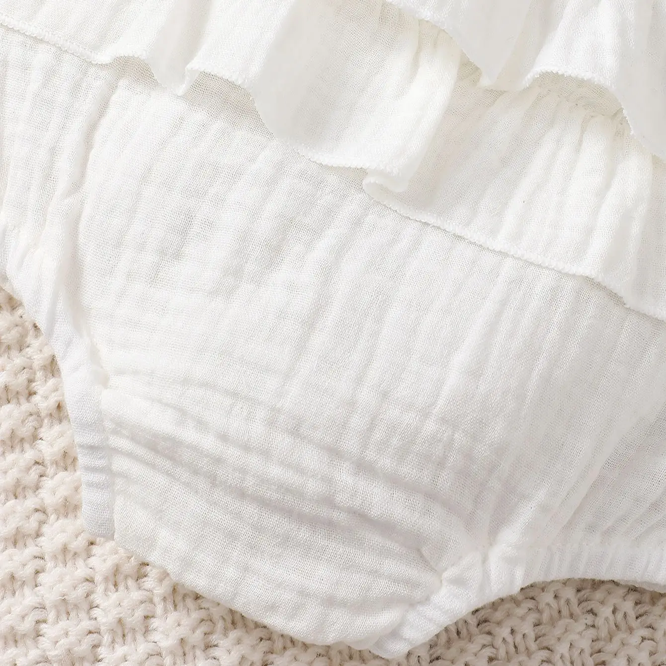 Robe blanche dos nu pour nouveau-né fille – Image 4