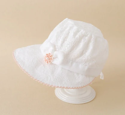 Joli chapeau de princesse en dentelle pour bébé fille – Image 4
