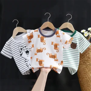 T-shirts bébé à motifs de dessins animés - Hauts tendance pour enfants