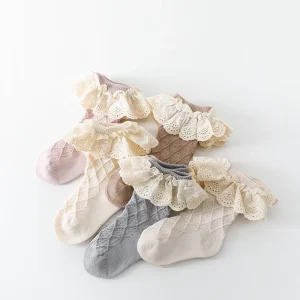 Chaussettes longues à fleurs en dentelle pour enfants