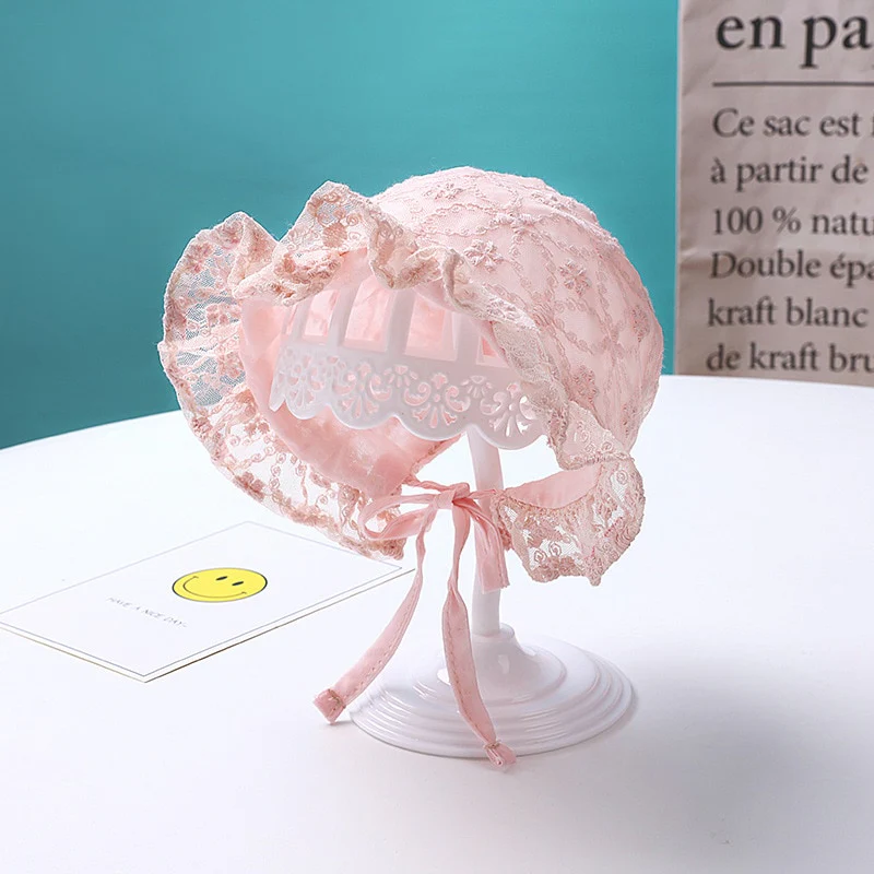 Chapeau en dentelle fleurie mignon et élégant pour nouveau-nés – Image 6