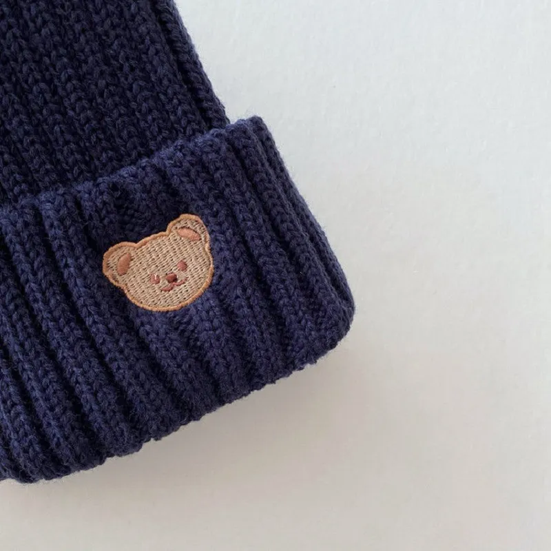 Bonnets tricotés pour bébé avec broderie ours - Chapeaux de dessin animé mignons – Image 3