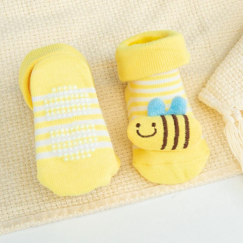 Chaussettes antidérapantes en coton pour nouveau-nés, motif poupée de dessin animé – Image 6