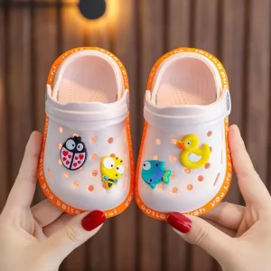 Chaussons d'été pour enfants, motif dessin animé, mignons et antidérapants