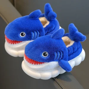 Chaussons en coton motif requin – Chauds et antidérapants pour enfants (édition hiver)