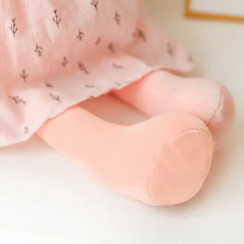 Peluche lapin : un adorable compagnon réconfortant pour les enfants – Image 4
