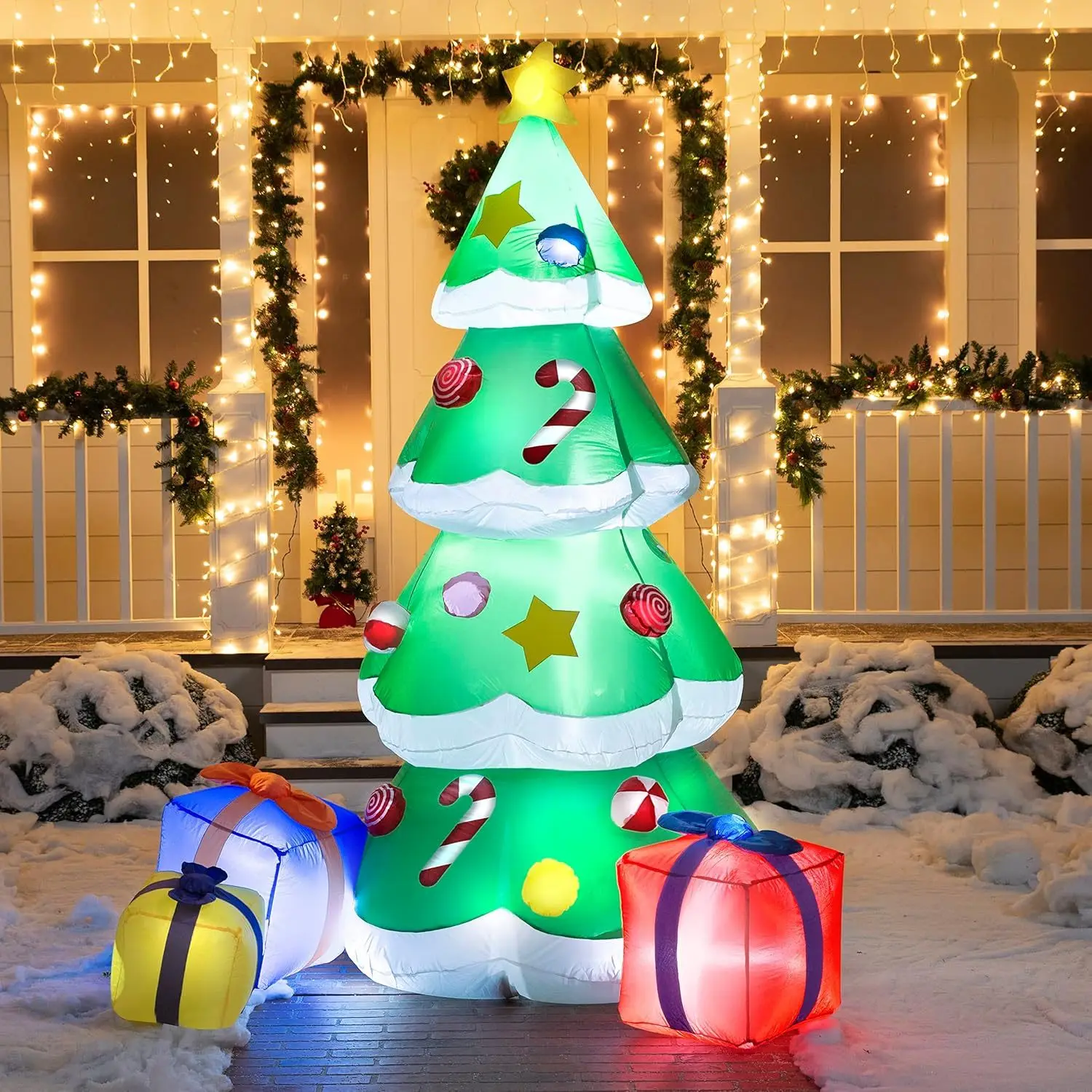 Décoration gonflable extérieure de sapin de Noël de 7 pieds, grand sapin de Noël avec 3 boîtes-cadeaux et lumières LED intégrées pour décor de jardin de Noël – Image 3