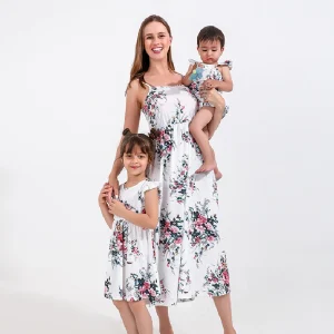 Mode pour maman et bébé avec imprimé floral
