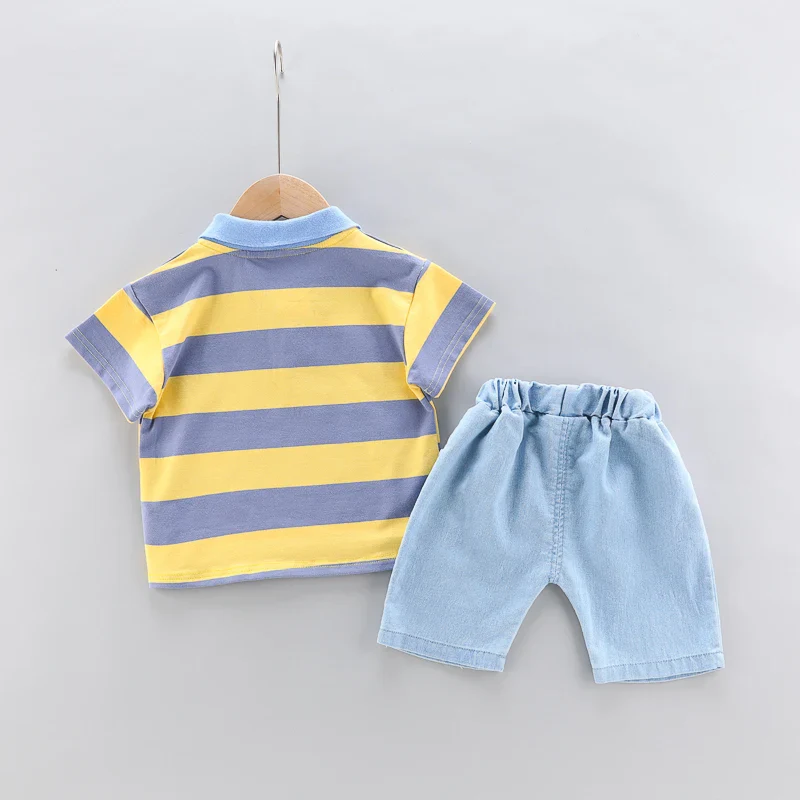 Ensemble polo bébé + short en jean de haute qualité – Image 2