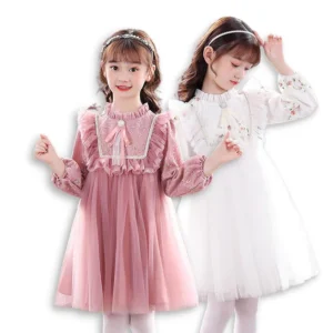 Robe de soirée princesse mi-longue brodée de perles