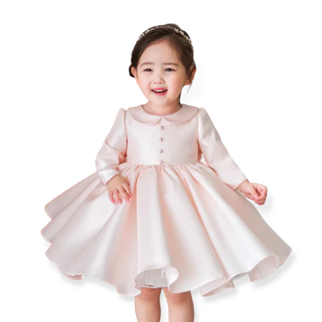 Robe de baptême en soie à manches longues et col bébé