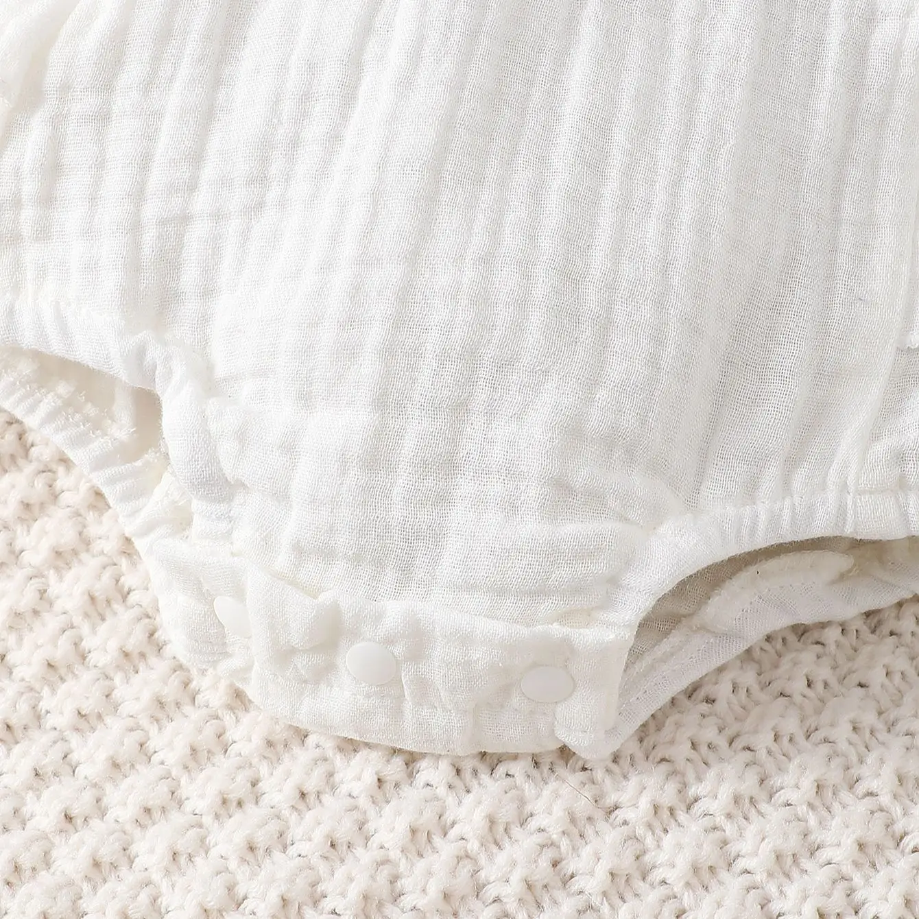 Robe blanche dos nu pour nouveau-né fille – Image 5