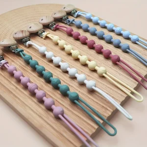 Attache-tétine en silicone : mignonne et sûre