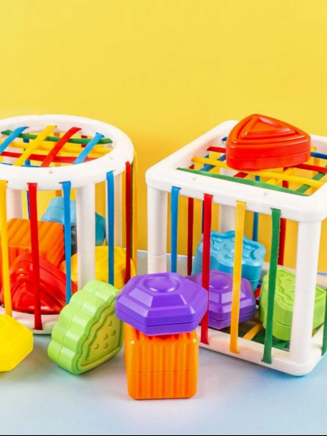 Divertissement éducatif : Jouet cube trieur de formes pour bébé – Image 5