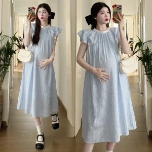 Robe de maternité d'été – Style français élégant avec manches à volants et jupe une pièce légère pour un confort optimal pendant la grossesse