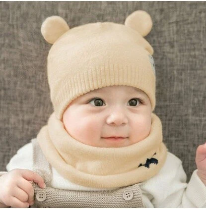 Ensemble bonnet et écharpe en laine pour bébé – Image 3