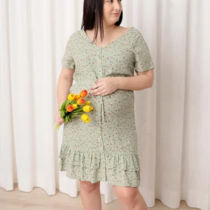 Robe à imprimé floral vert d'été