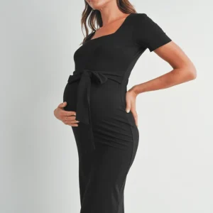 Robe maternité encolure carrée